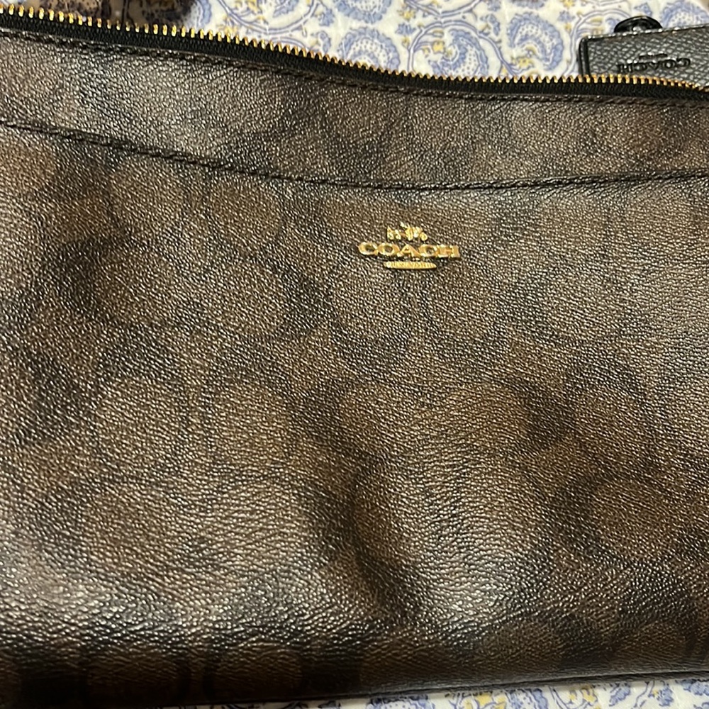 Coach crossbody - Picture 2 of 7